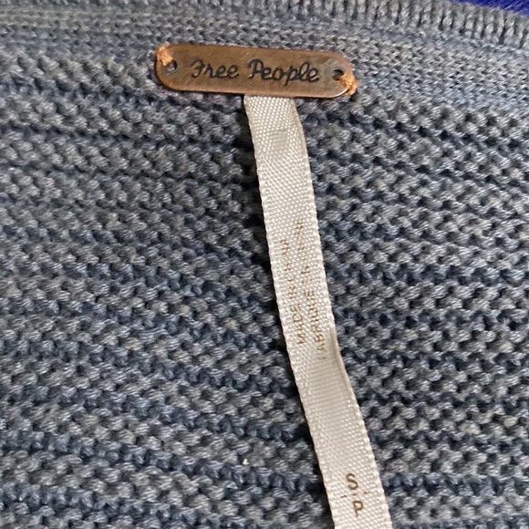 Free People Sweater - Picture 7 of 8